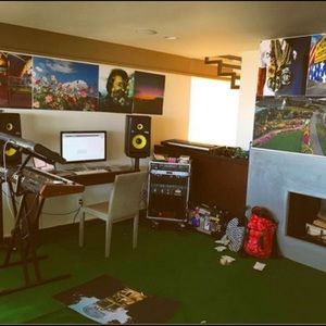 Meet your Posher, Elle